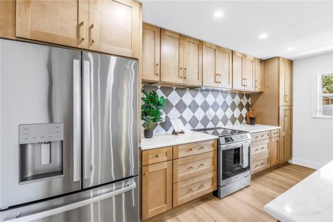 Villa ou maison à vendre à Saint Petersburg, Floride: 2 chambres, 95.32 m2 № 2151618 - photo 6