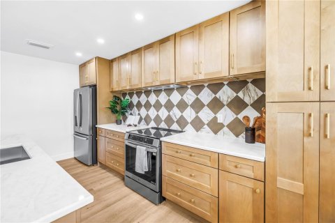 Villa ou maison à vendre à Saint Petersburg, Floride: 2 chambres, 95.32 m2 № 2151618 - photo 9