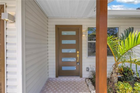 Villa ou maison à vendre à Saint Petersburg, Floride: 2 chambres, 95.32 m2 № 2151618 - photo 2
