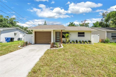 Villa ou maison à Saint Petersburg, Floride 2 chambres, 95.32 m2 № 2151618