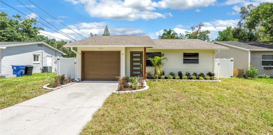Villa ou maison à Saint Petersburg, Floride 2 chambres, 95.32 m2 № 2151618