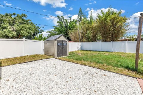 Villa ou maison à vendre à Saint Petersburg, Floride: 2 chambres, 95.32 m2 № 2151618 - photo 29