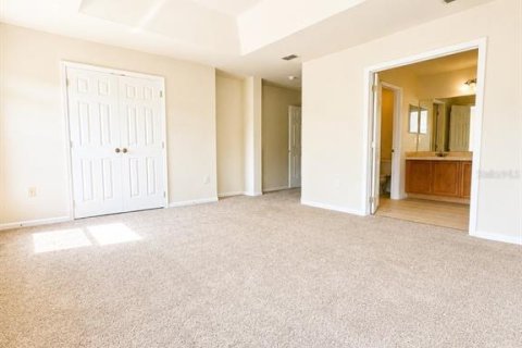 Touwnhouse à vendre à Kissimmee, Floride: 4 chambres, 169.27 m2 № 2111568 - photo 7