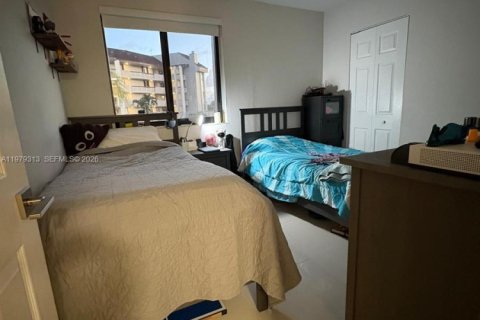 Copropriété à louer à Miami, Floride: 2 chambres, 93.37 m2 № 2046343 - photo 17