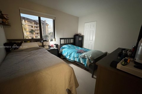 Copropriété à louer à Miami, Floride: 2 chambres, 93.37 m2 № 2046343 - photo 18