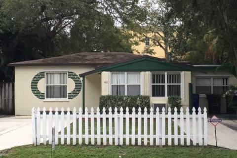 House in Fort Lauderdale, Florida 2 bedrooms, 78.97 sq.m. № 2083592