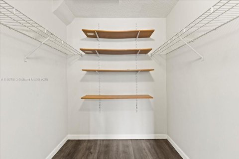 Снять в аренду кондоминиум в Коконат Крик, Флорида 2 спальни, 104.98м2, № 1949094 - фото 17