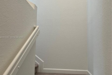 Townhouse in Homestead, Florida 3 bedrooms, 133.97 sq.m. № 2254226 - photo 10