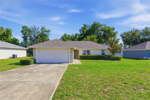 Casa en Ocala, Florida 3 dormitorios, 130.53 m2 № 2116624