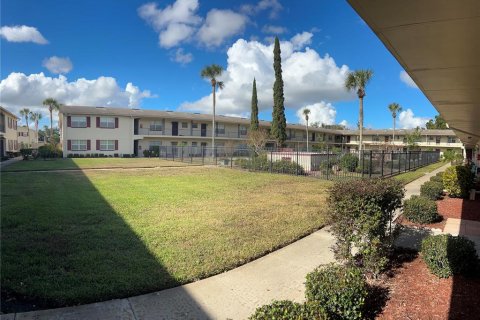 Condominio en alquiler en Orlando, Florida, 1 dormitorio, 70.98 m2 № 1540672 - foto 8