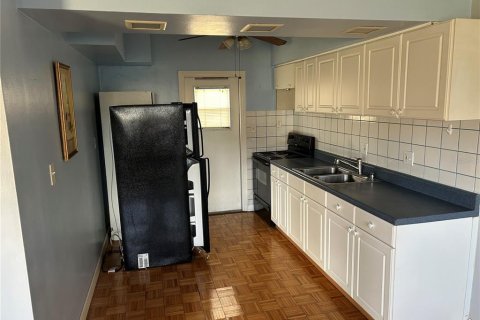 Condominio en alquiler en Orlando, Florida, 1 dormitorio, 70.98 m2 № 1540672 - foto 4