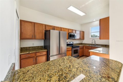 Townhouse in Orlando, Florida 3 bedrooms, 169.92 sq.m. № 1551932 - photo 7