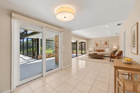 Villa ou maison à vendre à Tampa, Floride: 5 chambres, 231.7 m2 № 2431057 - photo 22
