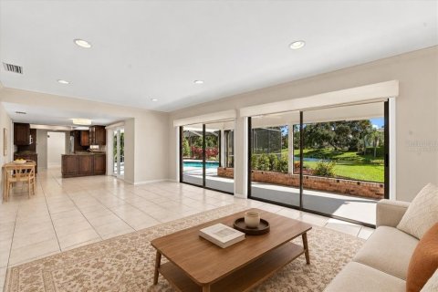 Villa ou maison à vendre à Tampa, Floride: 5 chambres, 231.7 m2 № 2431057 - photo 25