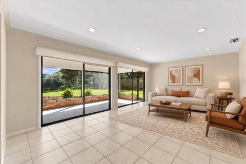 Villa ou maison à vendre à Tampa, Floride: 5 chambres, 231.7 m2 № 2431057 - photo 27