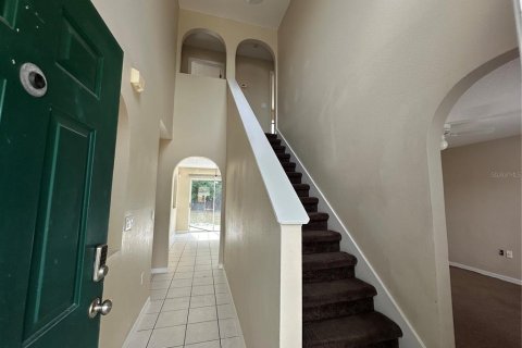 Villa ou maison à louer à Sanford, Floride: 4 chambres, 199 m2 № 2116065 - photo 3