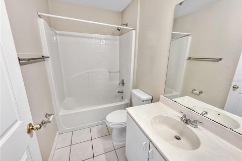 Villa ou maison à louer à Sanford, Floride: 4 chambres, 199 m2 № 2116065 - photo 14