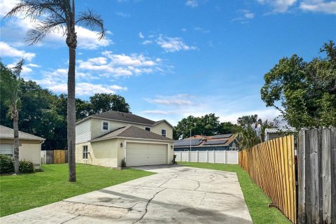 Villa ou maison à Sanford, Floride 4 chambres, 199 m2 № 2116065
