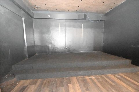 Immobilier commercial à vendre à Orlando, Floride: 396.97 m2 № 1901072 - photo 8
