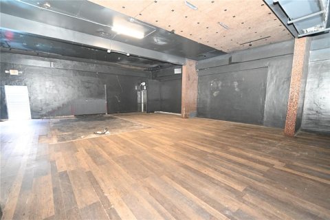 Immobilier commercial à vendre à Orlando, Floride: 396.97 m2 № 1901072 - photo 12