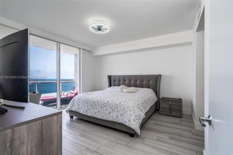 Copropriété à vendre à Miami, Floride: 2 chambres, 122.82 m2 № 1957570 - photo 14