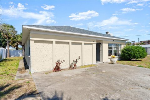 Casa en venta en Ormond Beach, Florida, 3 dormitorios, 117.89 m2 № 1546434 - foto 2