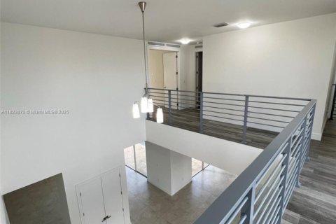 Villa ou maison à vendre à Doral, Floride: 5 chambres, 342.81 m2 № 2059933 - photo 28