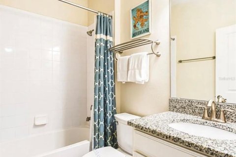 Villa ou maison à louer à Davenport, Floride: 5 chambres, 289.48 m2 № 2432686 - photo 16