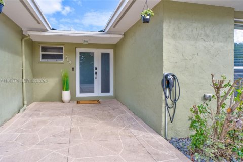 Casa en venta en Key Largo, Florida, 4 dormitorios, 212.1 m2 № 2000376 - foto 9