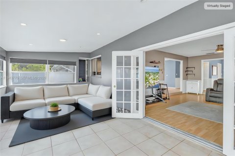 Casa en venta en Key Largo, Florida, 4 dormitorios, 212.1 m2 № 2000376 - foto 16