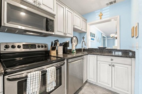 Condo in Saint Augustine, Florida, 2 bedrooms  № 1879194 - photo 4