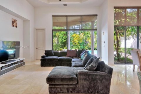 Villa ou maison à louer à Boca Raton, Floride: 5 chambres, 413.23 m2 № 1977475 - photo 14