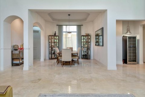 Villa ou maison à louer à Boca Raton, Floride: 5 chambres, 413.23 m2 № 1977475 - photo 8