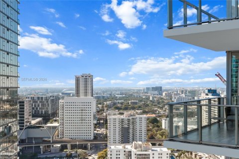 Condo in Miami, Florida, 3 bedrooms  № 1974644 - photo 16