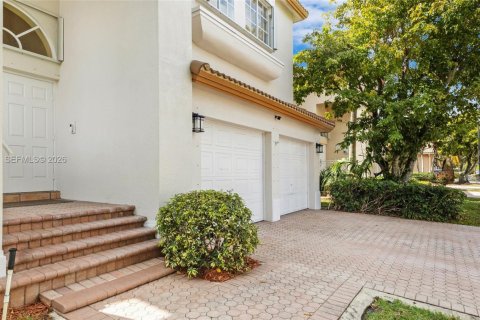 Villa ou maison à vendre à Doral, Floride: 4 chambres, 227.8 m2 № 2033587 - photo 3