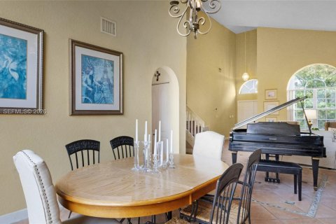 Villa ou maison à vendre à Doral, Floride: 4 chambres, 227.8 m2 № 2033587 - photo 25