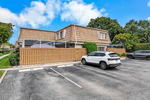 Townhouse in Palm Beach Gardens, Florida 3 bedrooms, 161.65 sq.m. № 2007355 - photo 22