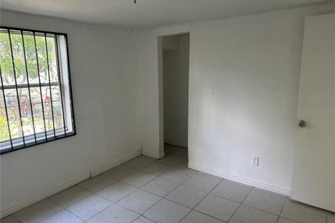 Immobilier commercial à vendre à Winter Haven, Floride: 8 chambres, 265.89 m2 № 1919743 - photo 24