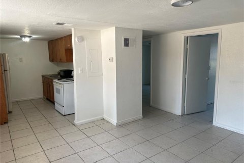 Immobilier commercial à vendre à Winter Haven, Floride: 8 chambres, 265.89 m2 № 1919743 - photo 18
