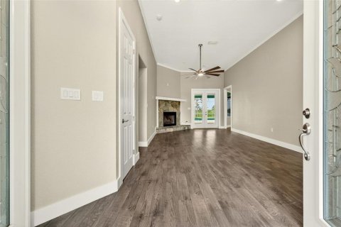 House in Port Charlotte, Florida 7 bedrooms, 428.93 sq.m. № 1819239 - photo 12