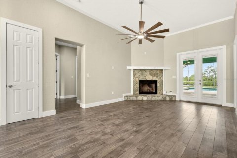 House in Port Charlotte, Florida 7 bedrooms, 428.93 sq.m. № 1819239 - photo 15