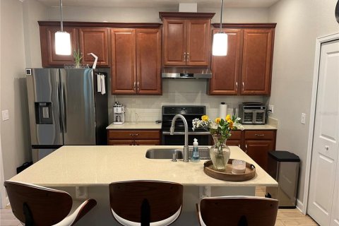 Townhouse in Winter Garden, Florida 3 bedrooms, 159.51 sq.m. № 2379493 - photo 5