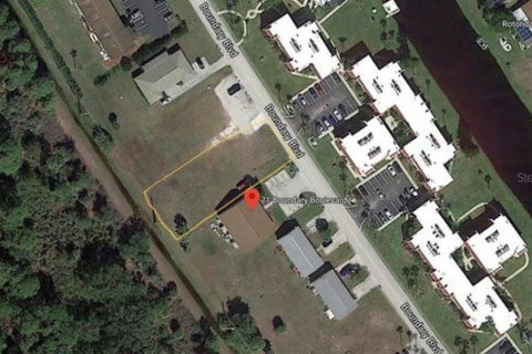 Terreno en venta en Rotonda, Florida № 2098497 - foto 2