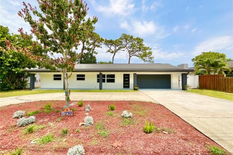 Casa en venta en Dunedin, Florida, 4 dormitorios, 173.63 m2 № 1745497 - foto 1