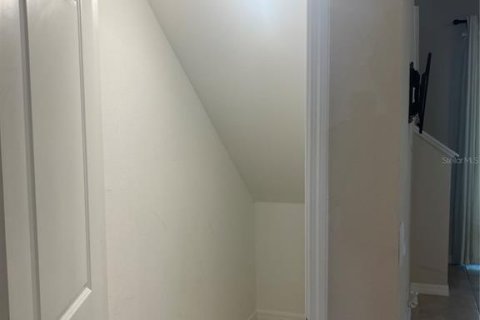 Touwnhouse à louer à Sarasota, Floride: 3 chambres, 159.51 m2 № 2415297 - photo 7