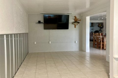 Villa ou maison à vendre à Punta Gorda, Floride: 3 chambres № 2170624 - photo 11