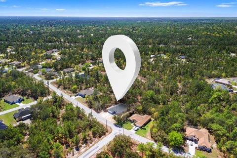 House in Homosassa, Florida 3 bedrooms, 219.81 sq.m. № 1716637 - photo 3
