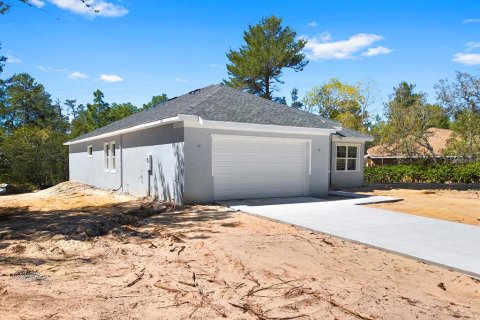 House in Homosassa, Florida 3 bedrooms, 219.81 sq.m. № 1716637 - photo 4