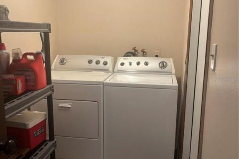 Appartement à louer à Kissimmee, Floride: 2 chambres, 95.04 m2 № 2102280 - photo 9