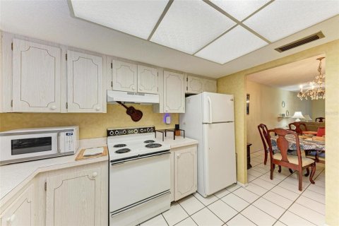 Condominio en venta en Bradenton, Florida, 2 dormitorios, 106.28 m2 № 1894297 - foto 9